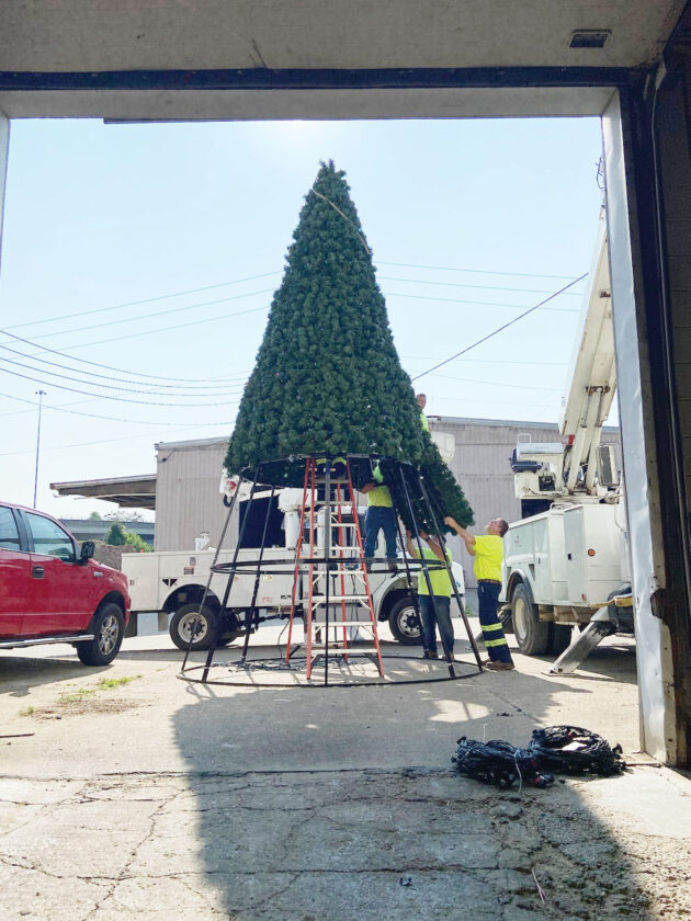 Picture This Christmas in July? News, Sports, Jobs News and Sentinel